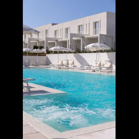 Stunning Capo Falcone Charming Near La Pelosa Stintino