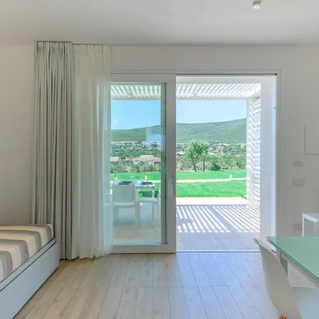 Stunning Capo Falcone Charming Near La Pelosa